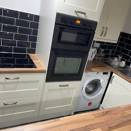 Luxury 1 Leeds (West Yorkshire)