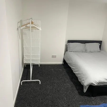 Luxury 1 Leeds (West Yorkshire)