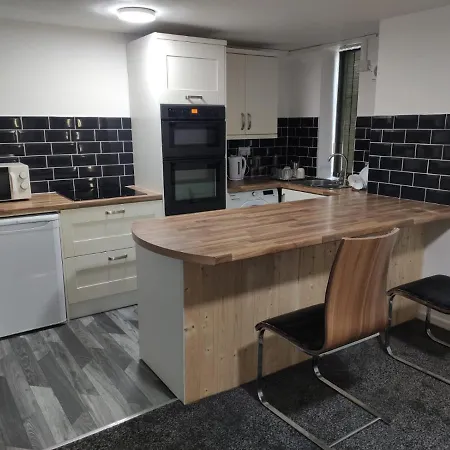 Luxury 1 Apartment
